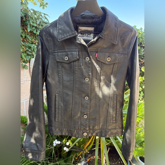 Levi's Women's Black Faux Leather Jacket - Picture 1 of 15